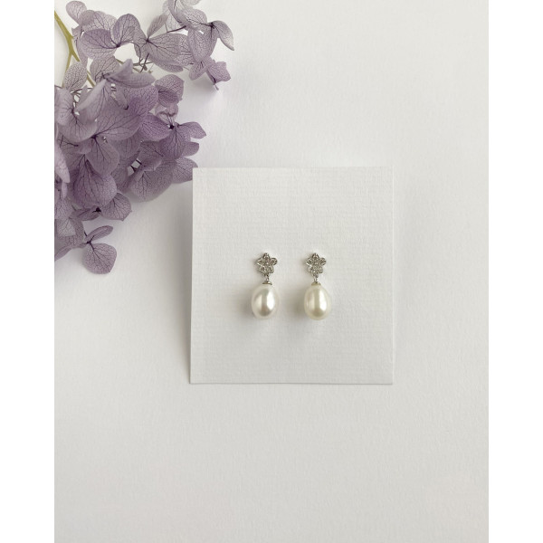 Pendientes de novia perla y flor circonita