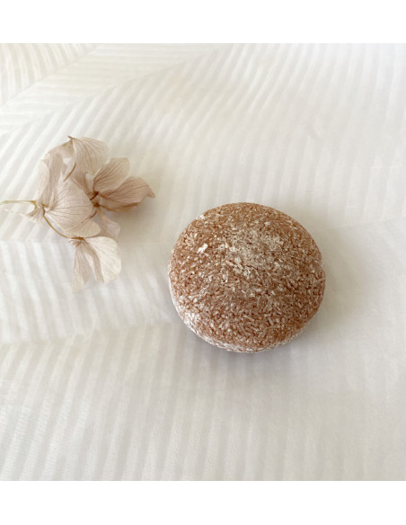 Champú sólido con cebolla roja y arcilla