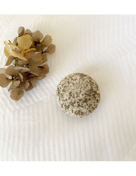 Champú sólido con cade de enebro o brea